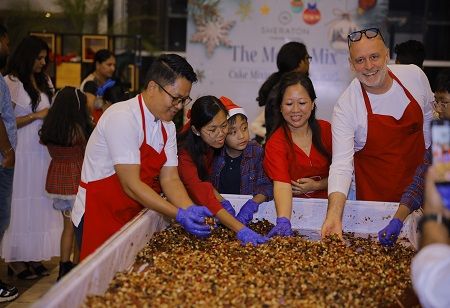 Sheraton Hyderabad Rings in the Festive Cheer!